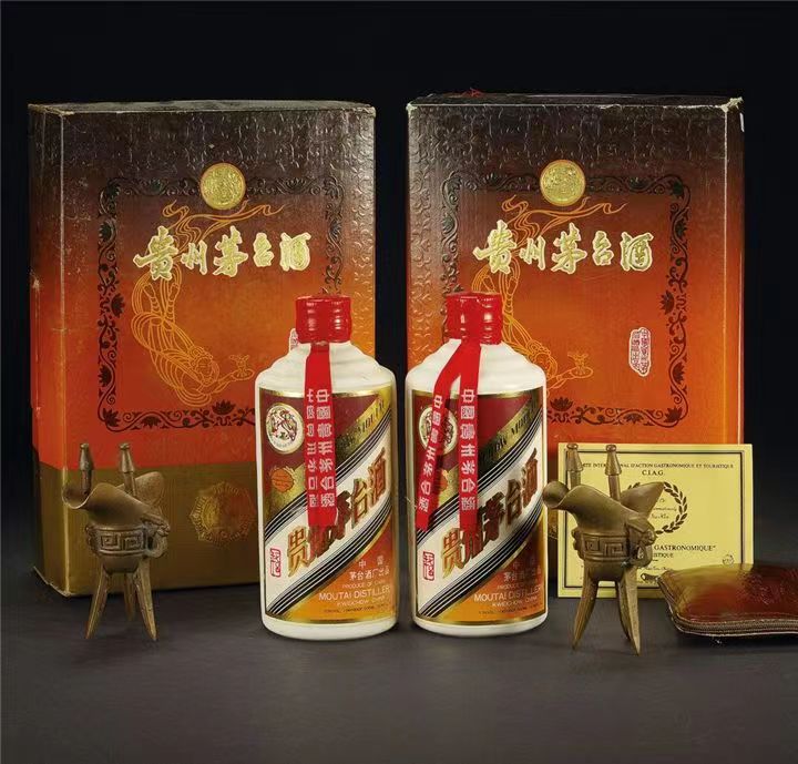 河曲礼盒茅台酒回收
